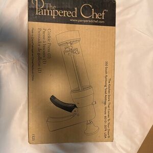 Pampered Chef Cookie Press with Black Handle